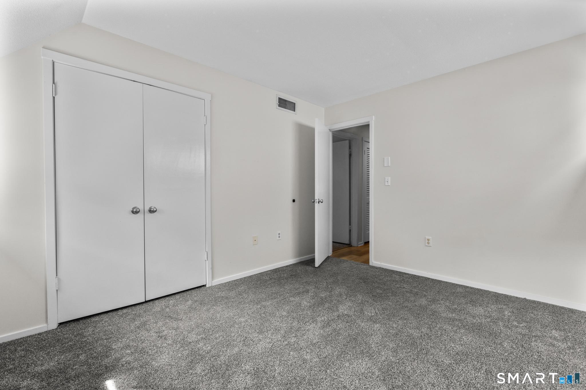 43 Great Meadow Lane Farmington CT 06001