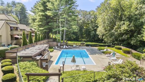 43 Great Meadow Lane Farmington CT 06001