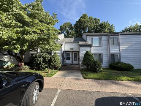 113 Candlewood Drive South Windsor CT 06074