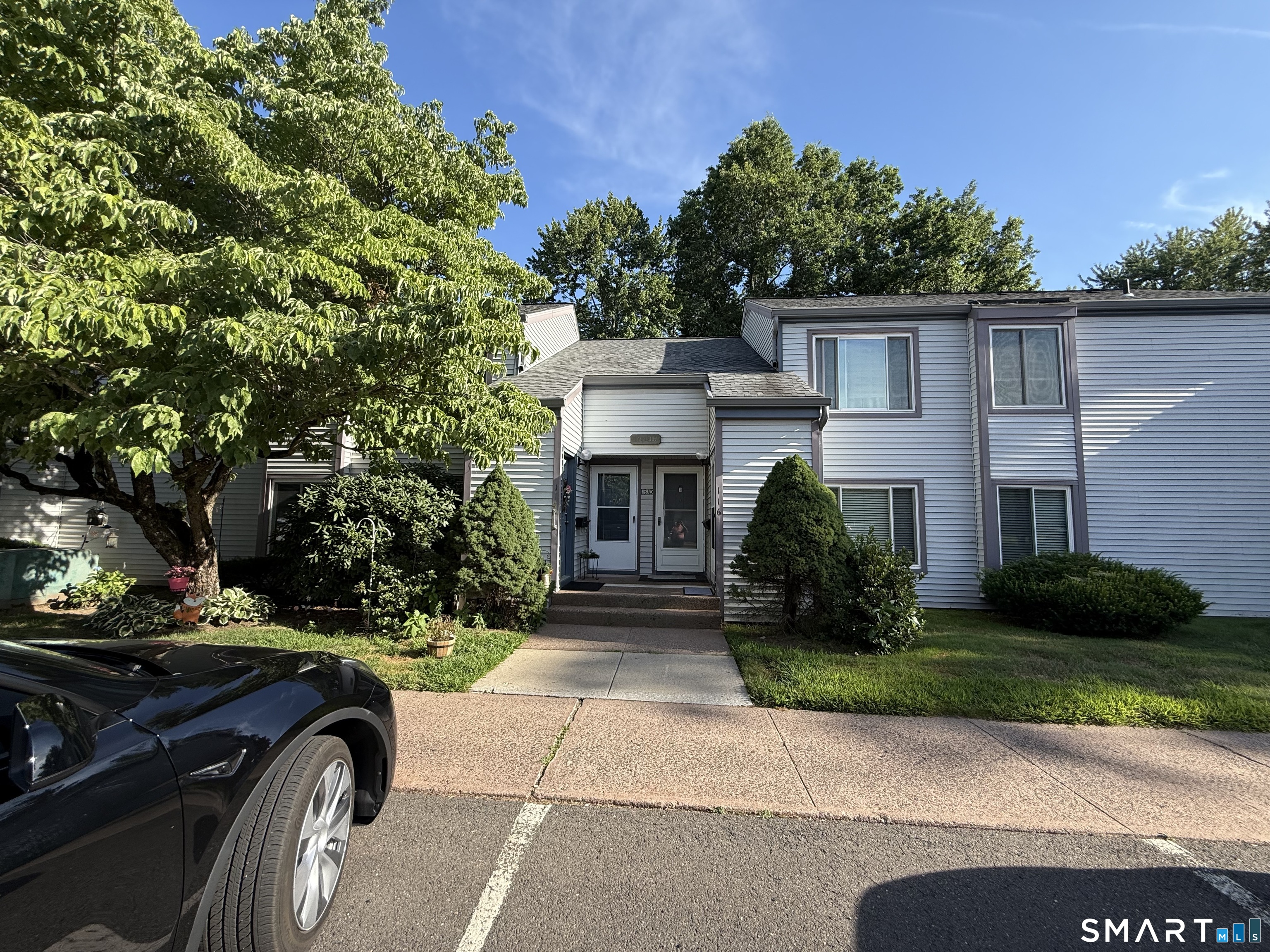 113 Candlewood Drive South Windsor CT 06074
