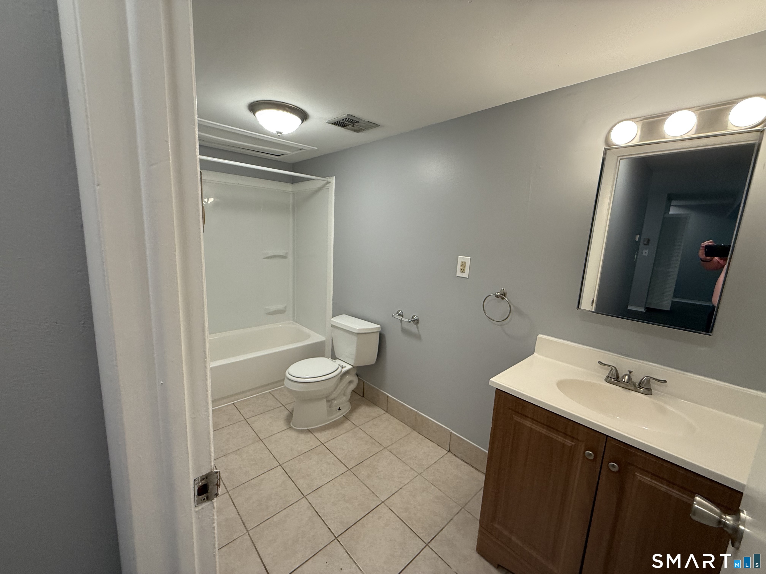 113 Candlewood Drive South Windsor CT 06074