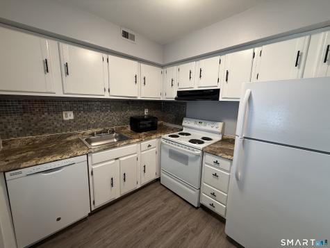113 Candlewood Drive South Windsor CT 06074