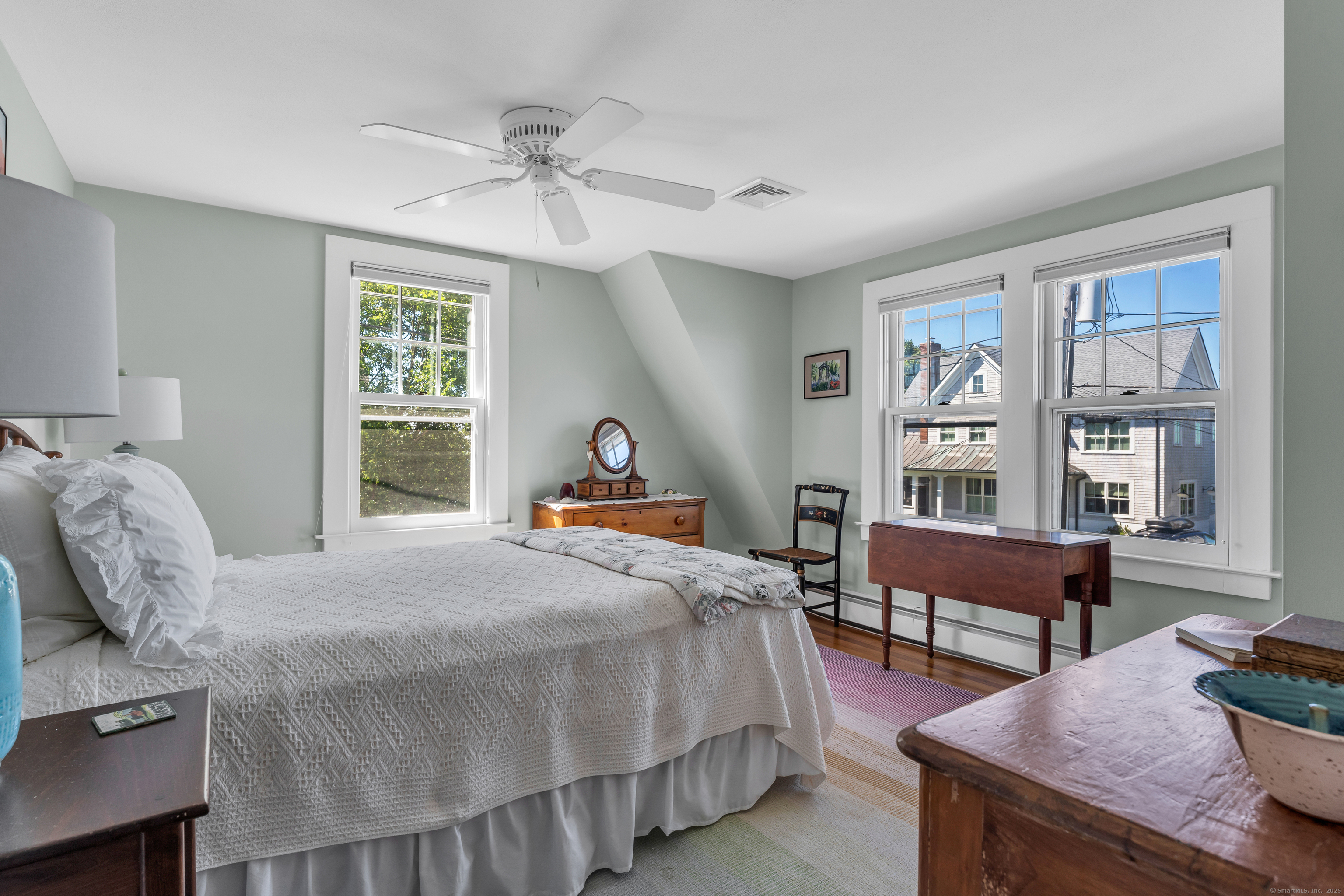 27 Ridgewood Avenue Madison CT 06443