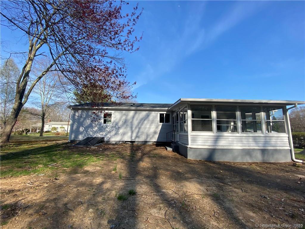 10 North Cobblers Court East Lyme CT 06357