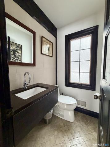 488 Cognewaugh Road Greenwich CT 06807