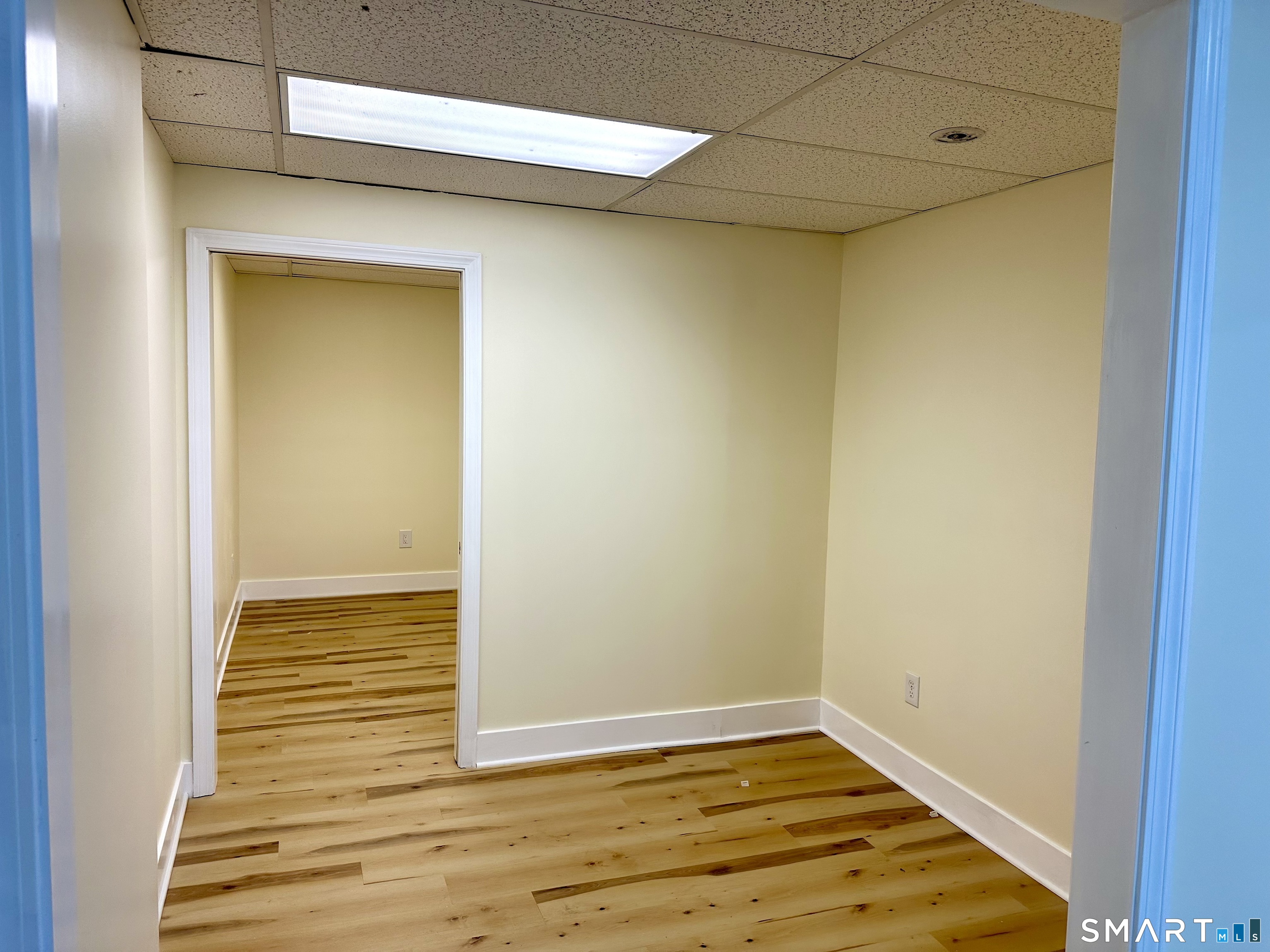 3848 Whitney Avenue Hamden CT 06518