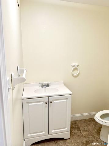3848 Whitney Avenue Hamden CT 06518