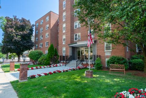 39 Glenbrook Road Stamford CT 06902