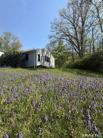 W. Mountain Road Ridgefield CT 06877