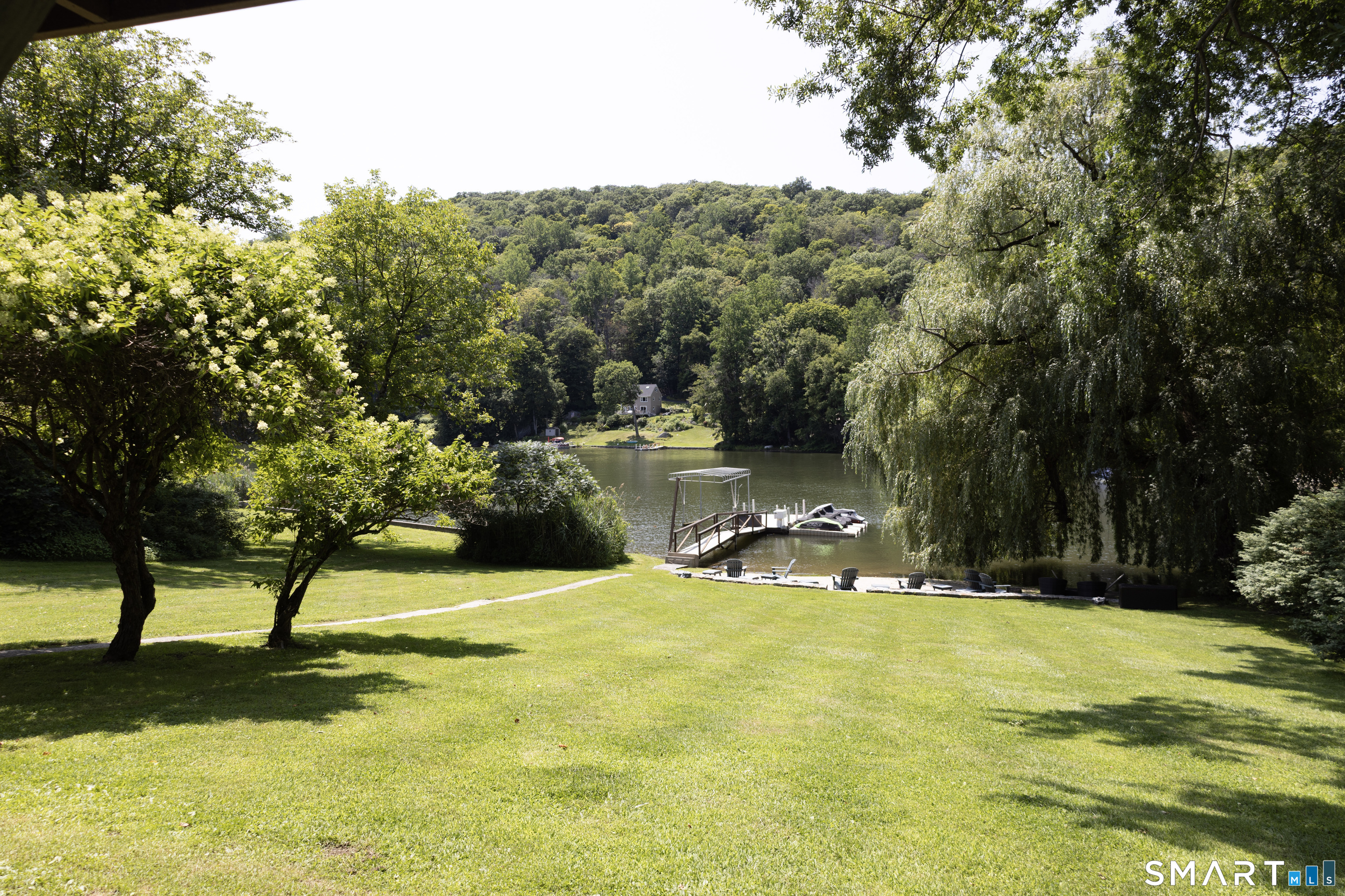 18 Pinewood Shores Sherman CT 06784