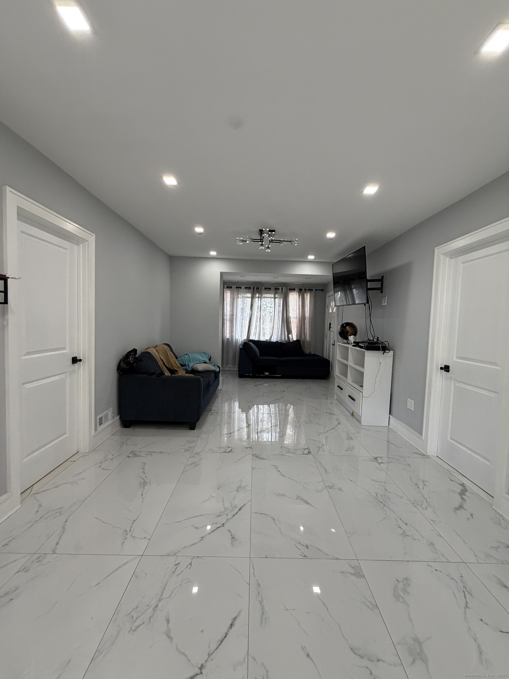 2964 State Street Hamden CT 06517