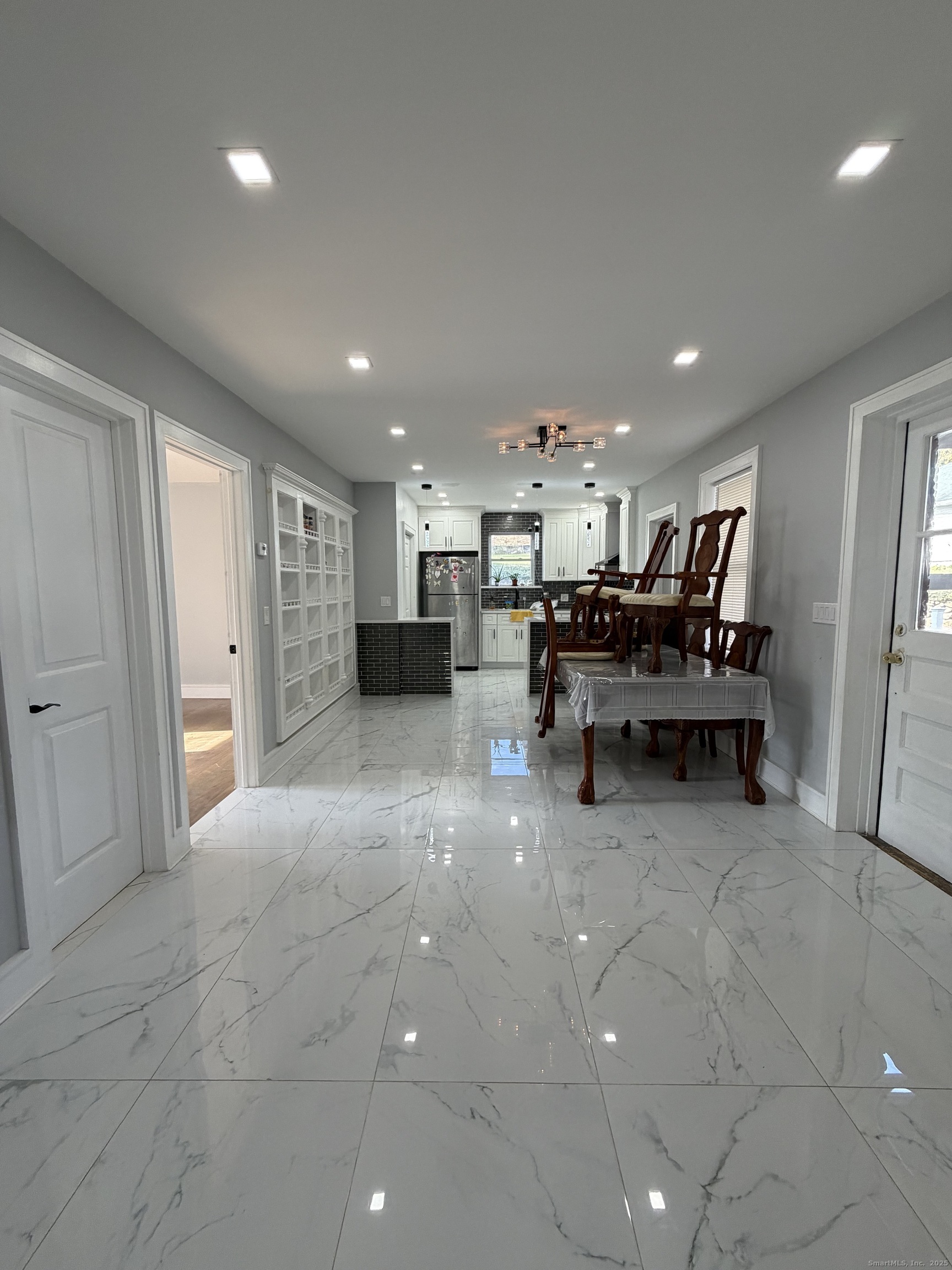 2964 State Street Hamden CT 06517