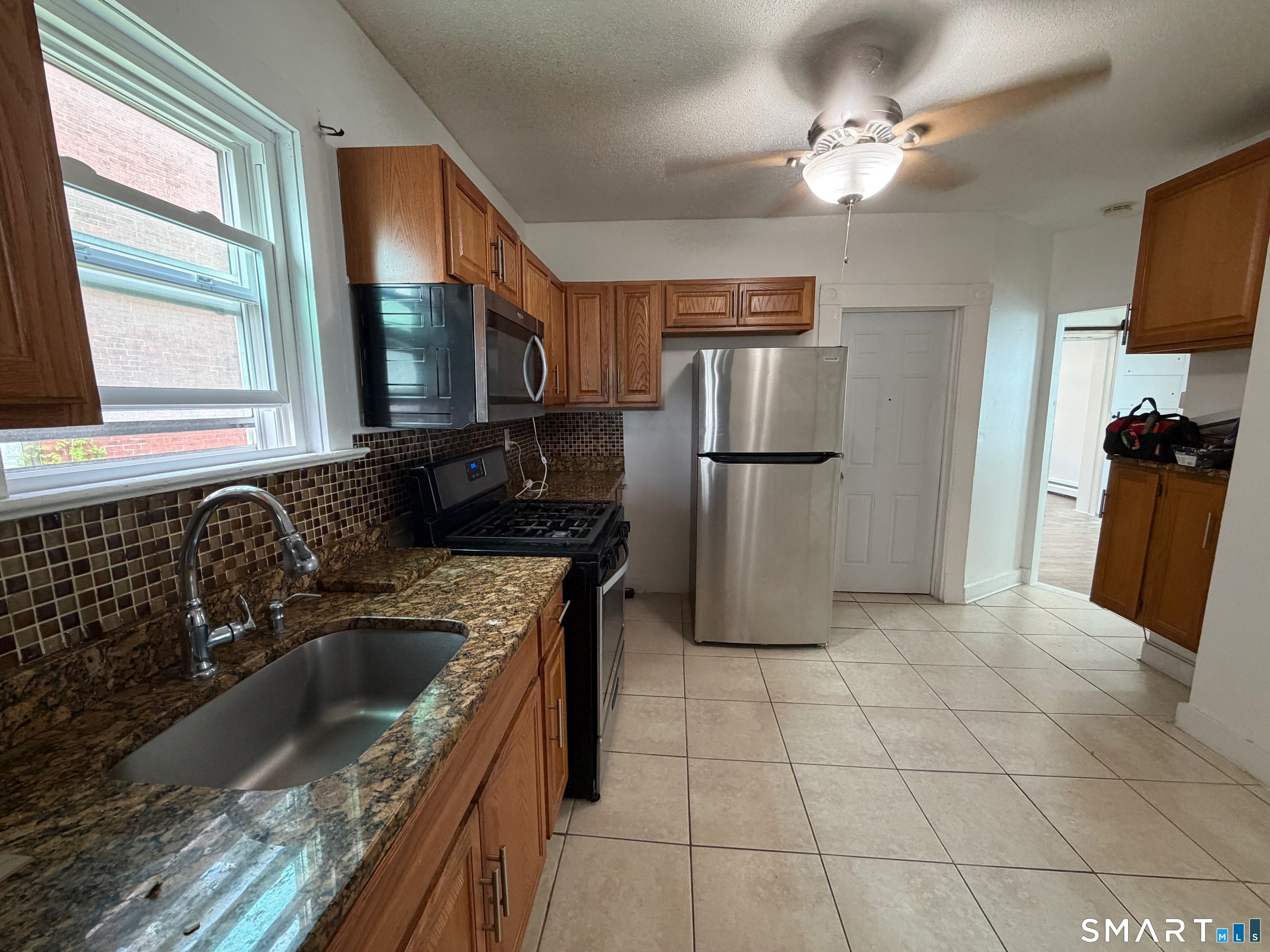 128 Bartholomew Avenue Hartford CT 06106