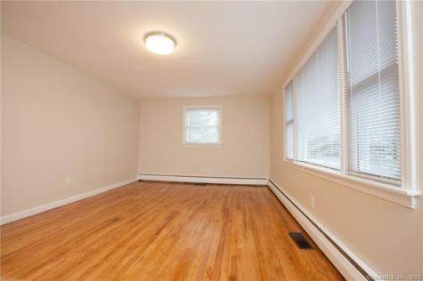 8 Prior Avenue Plainville CT 06062