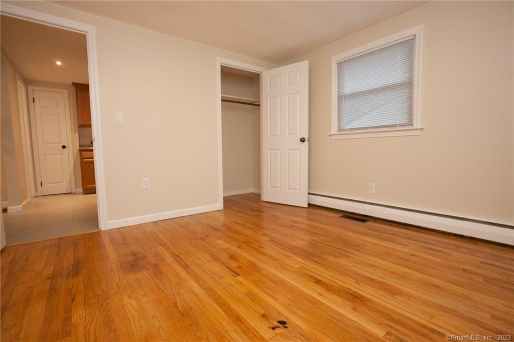 8 Prior Avenue Plainville CT 06062