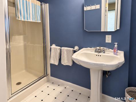 15 Wildwood Road Old Saybrook CT 06475