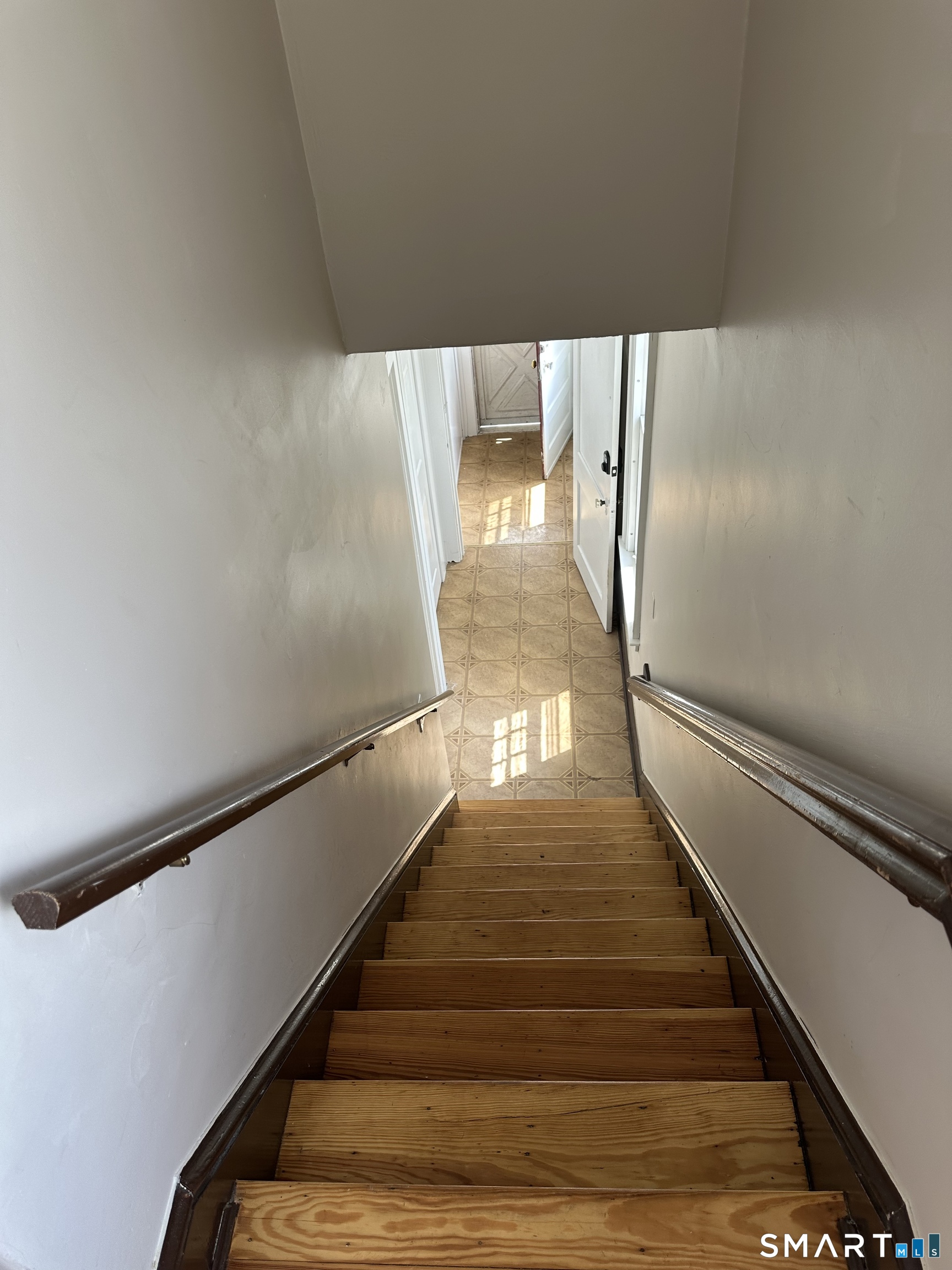 219 Jordan Lane Wethersfield CT 06109