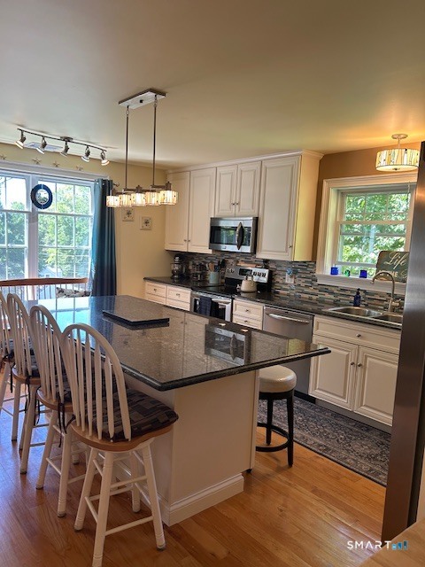 64 Edge Hill Road East Lyme CT 06357