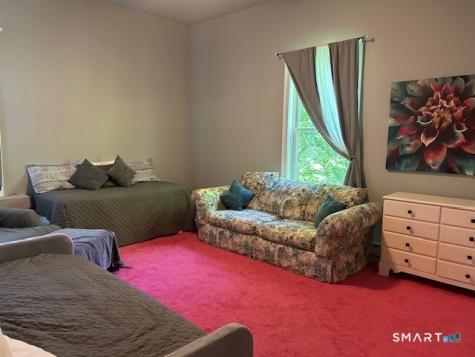 64 Edge Hill Road East Lyme CT 06357