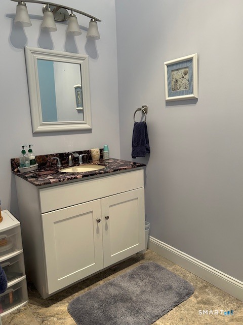 64 Edge Hill Road East Lyme CT 06357