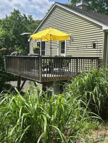 64 Edge Hill Road East Lyme CT 06357