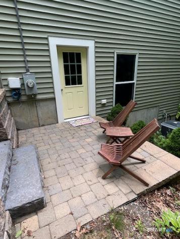 64 Edge Hill Road East Lyme CT 06357