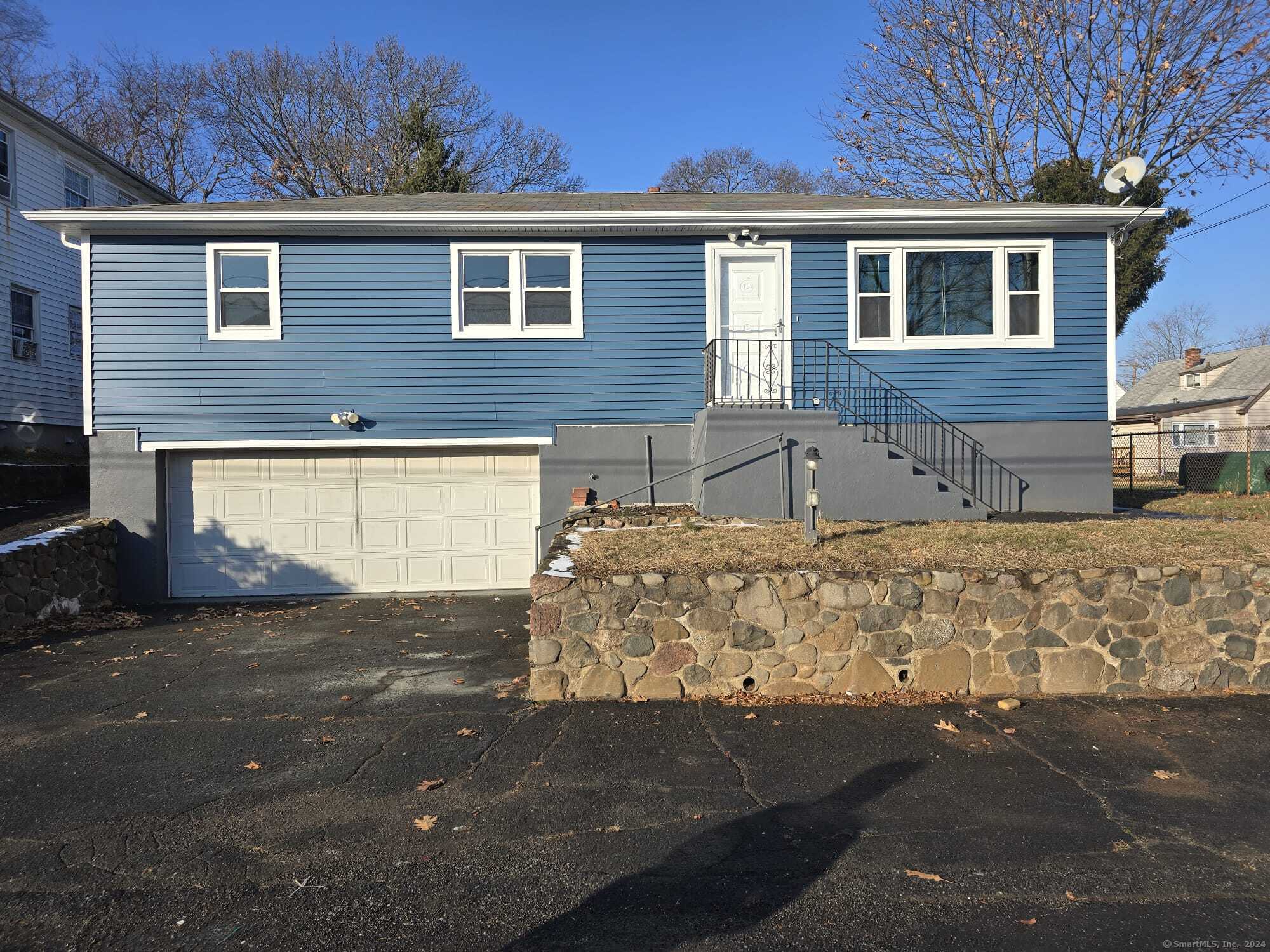 28 Hugo Street West Haven CT 06516