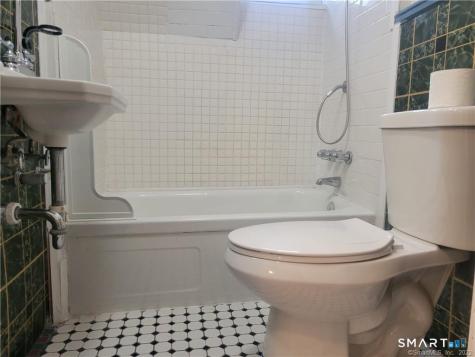 85 High Street Ansonia CT 06401