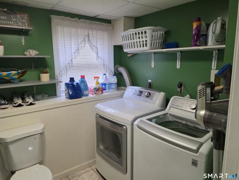 420 Maple Hill Road Naugatuck CT 06770