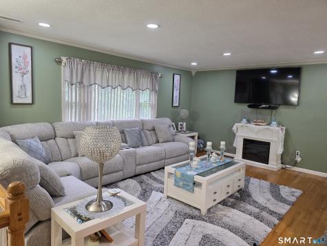 420 Maple Hill Road Naugatuck CT 06770
