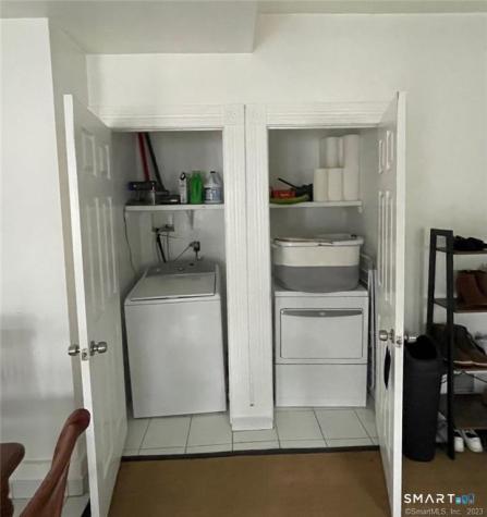 12 Maple Street Seymour CT 06483