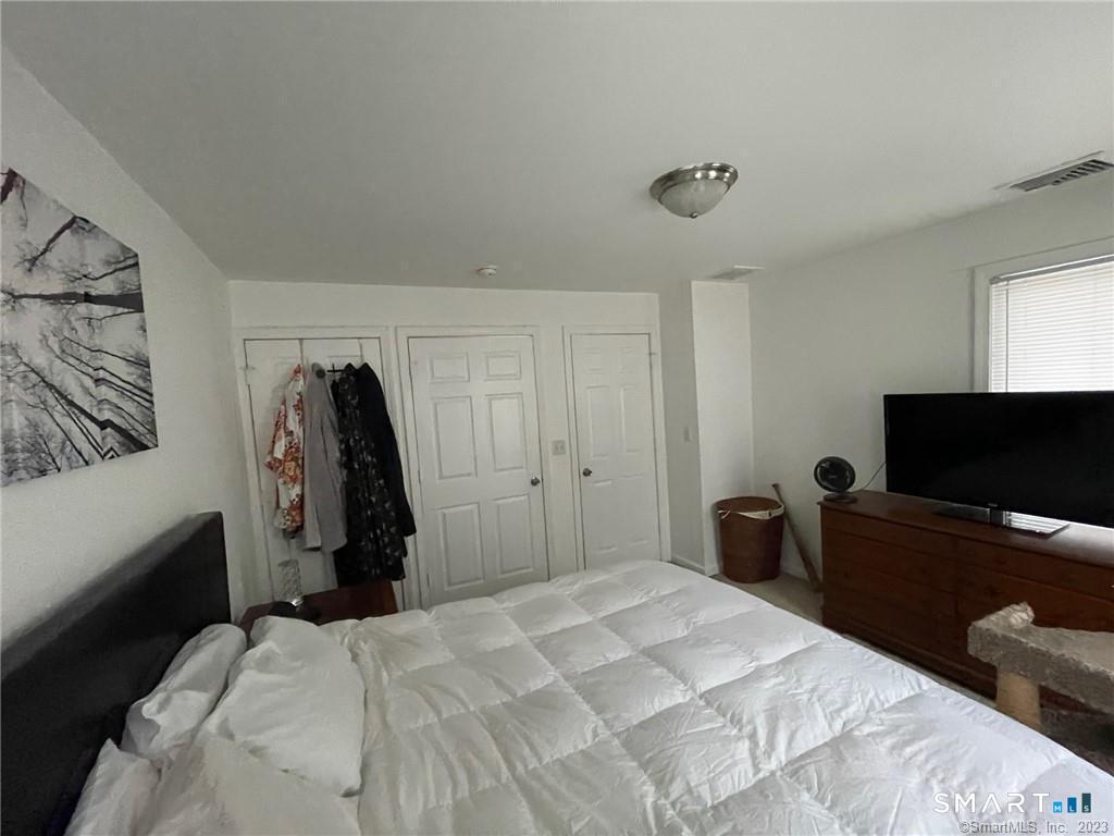 12 Maple Street Seymour CT 06483