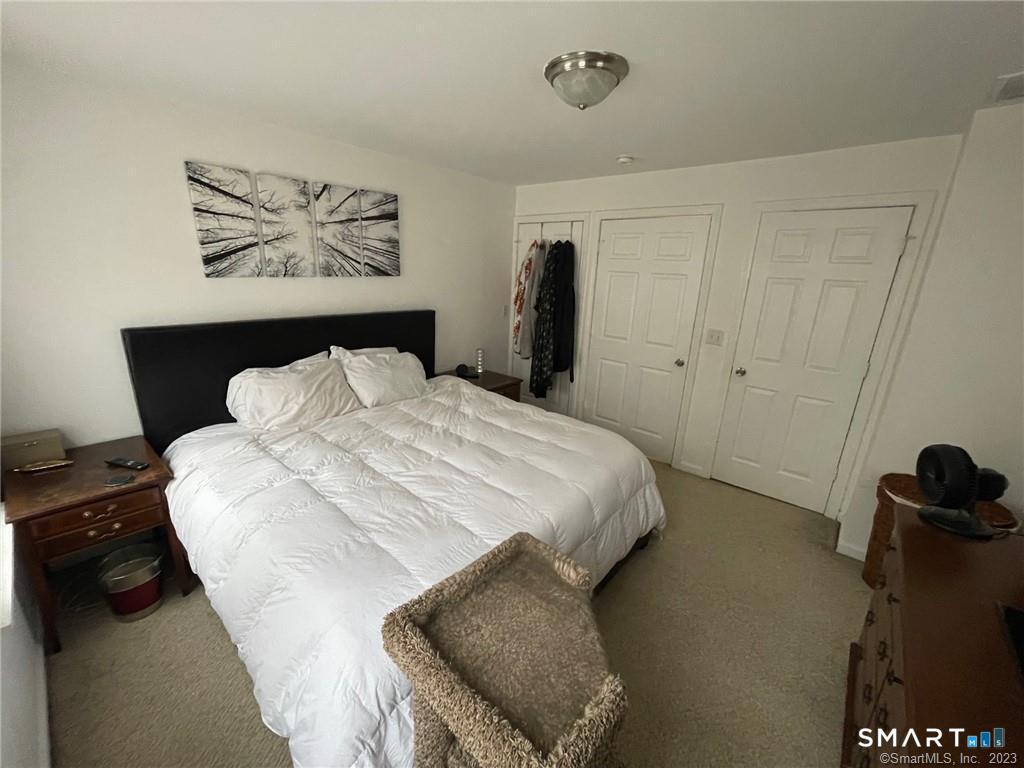 12 Maple Street Seymour CT 06483