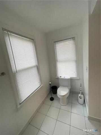 12 Maple Street Seymour CT 06483