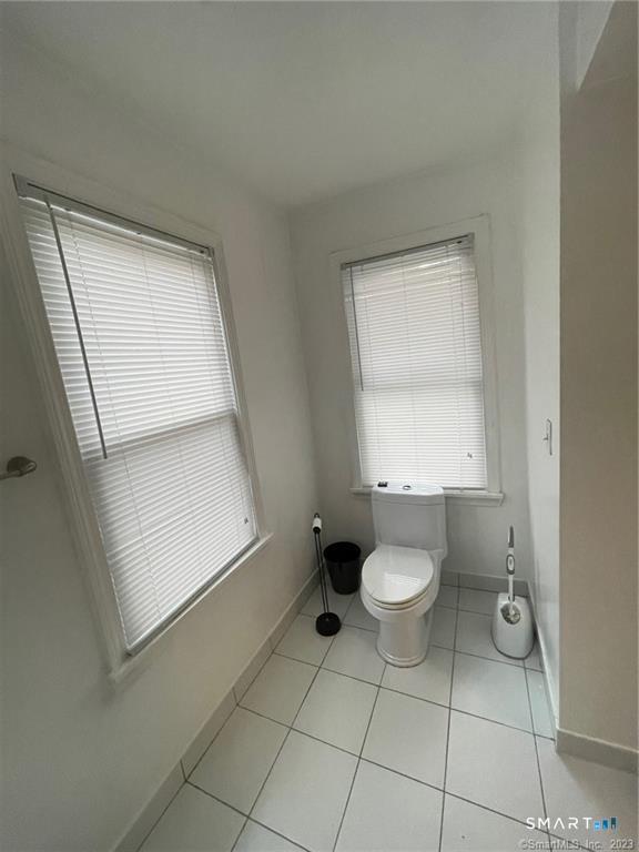12 Maple Street Seymour CT 06483