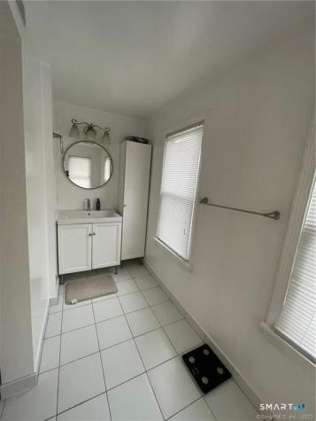 12 Maple Street Seymour CT 06483
