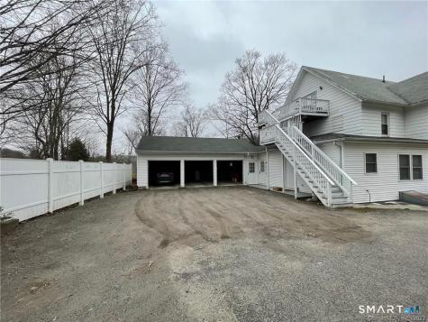 12 Maple Street Seymour CT 06483