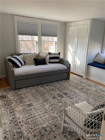 12 Flower Avenue Madison CT 06443