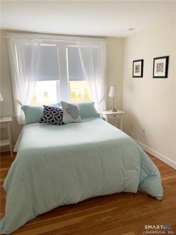 12 Flower Avenue Madison CT 06443