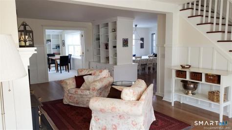 12 Flower Avenue Madison CT 06443