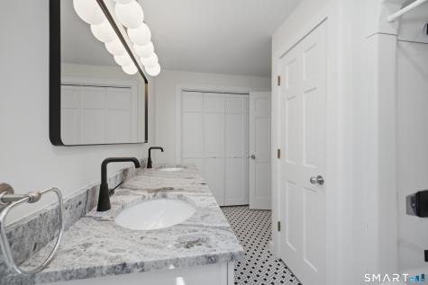 26 Ferry Road Chester CT 06412