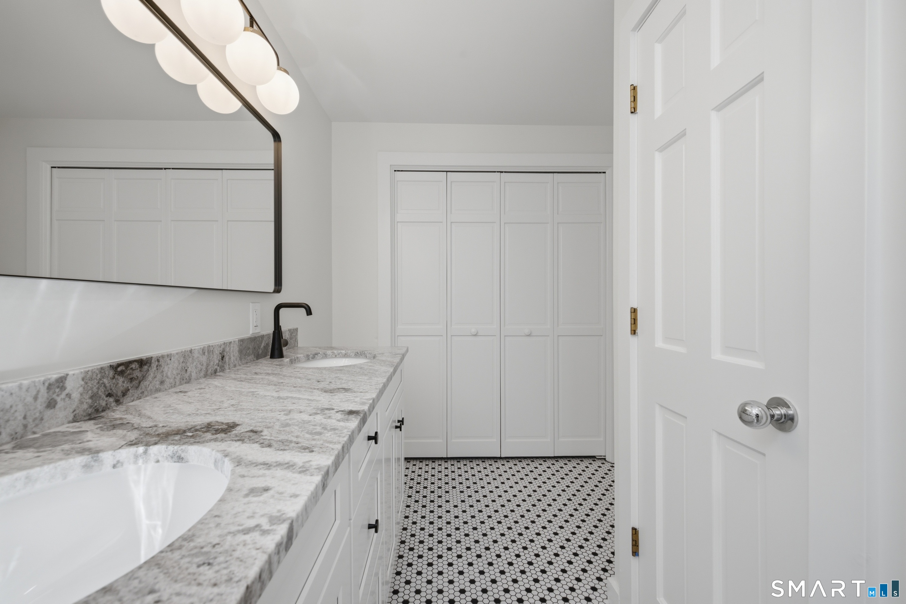 26 Ferry Road Chester CT 06412