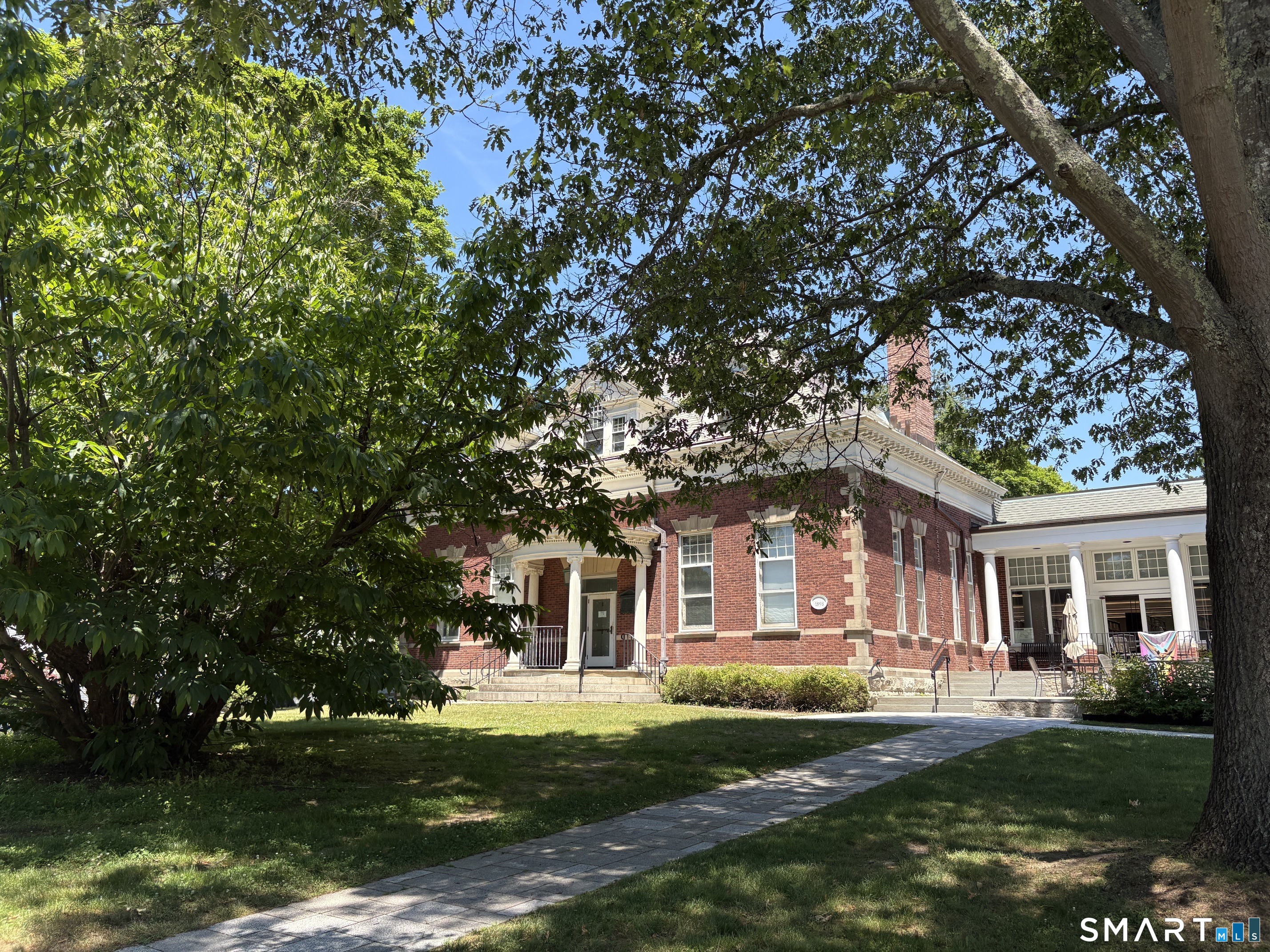 7 Sunset Drive Old Lyme CT 06371