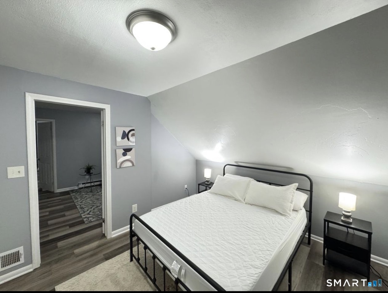 21 Pond Lily Avenue New Haven CT 06515