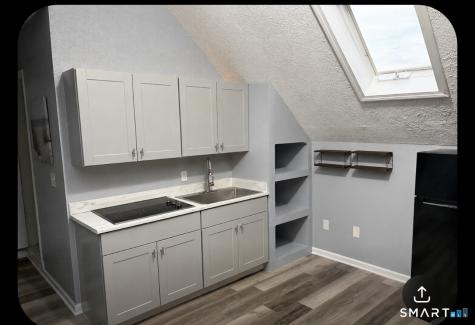 21 Pond Lily Avenue New Haven CT 06515