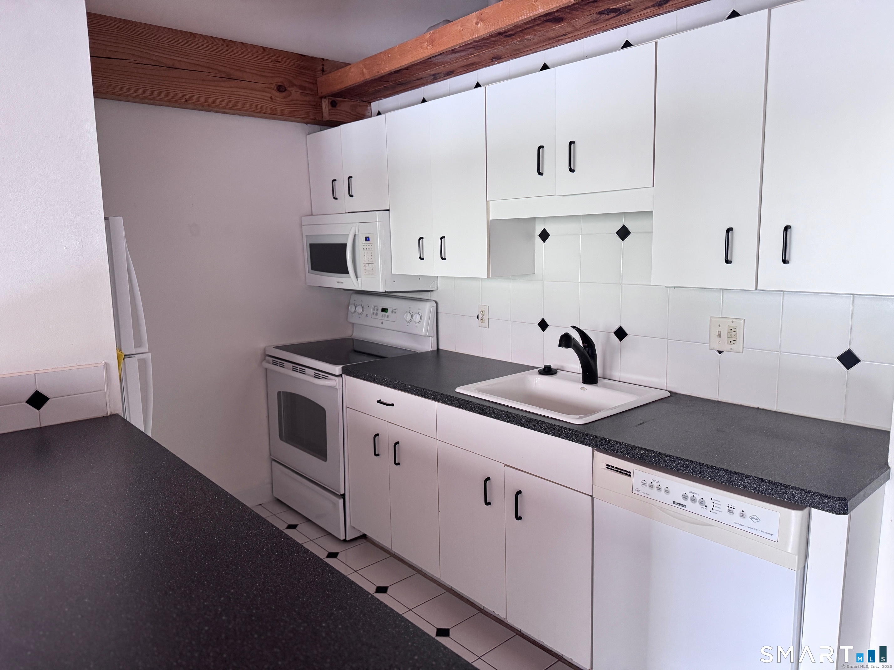 68 Thermos Avenue Norwich CT 06360