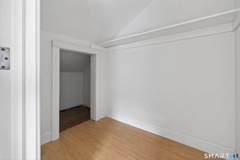 138 Bank Street New London CT 06320