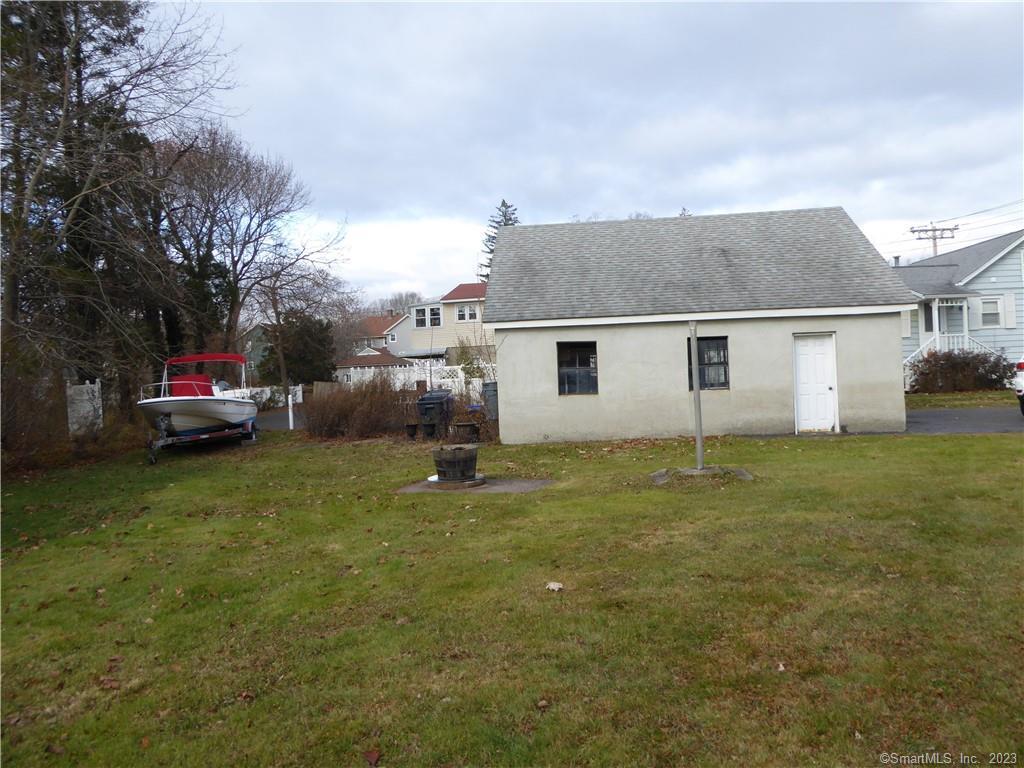 23 Hamre Lane Branford CT 06405