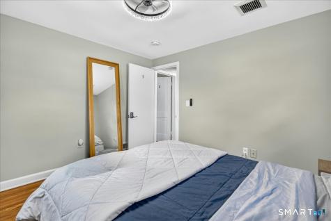 440 Evergreen Avenue Hamden CT 06518