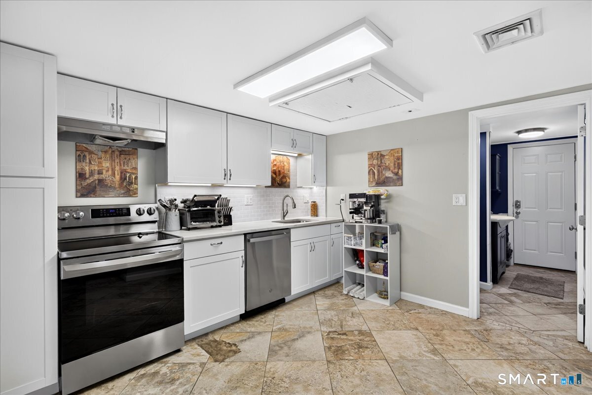 440 Evergreen Avenue Hamden CT 06518